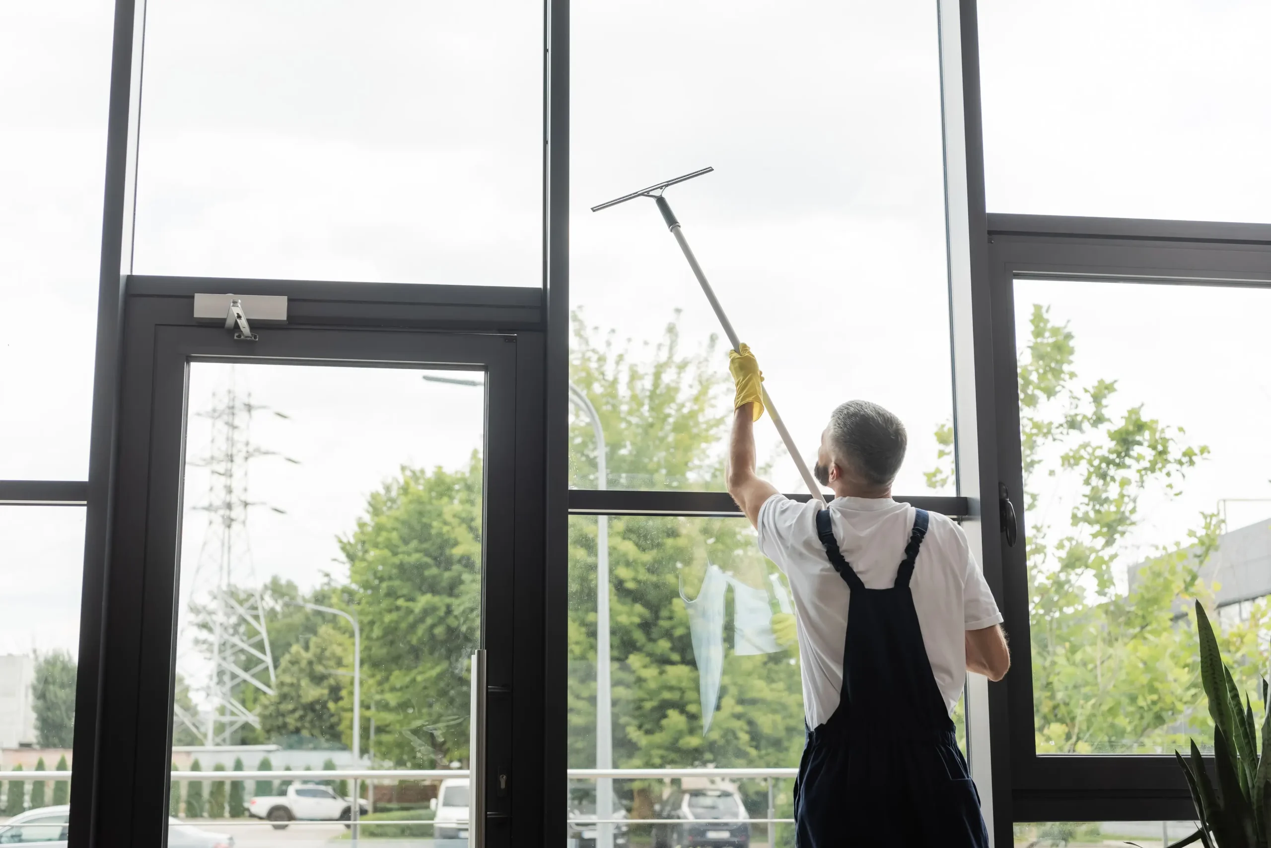 ca-hausbetreuung-fensterreinigung